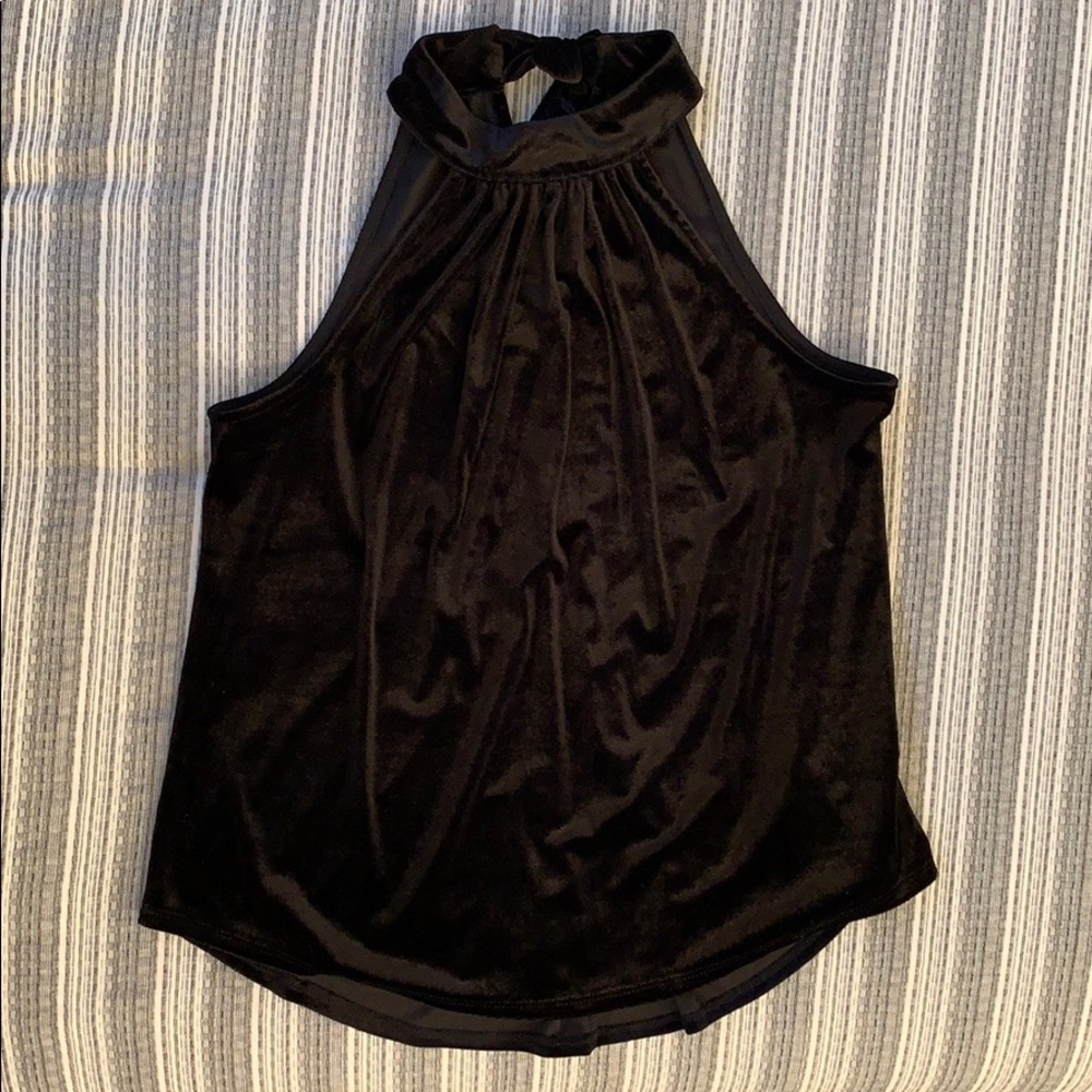 Gibson - Velvet Halter Top - Picture 4 of 6